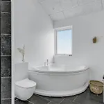 Aro Strandvaenget Ix *