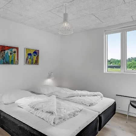 Holiday home 4 Bedroom Beautiful In Haderslev